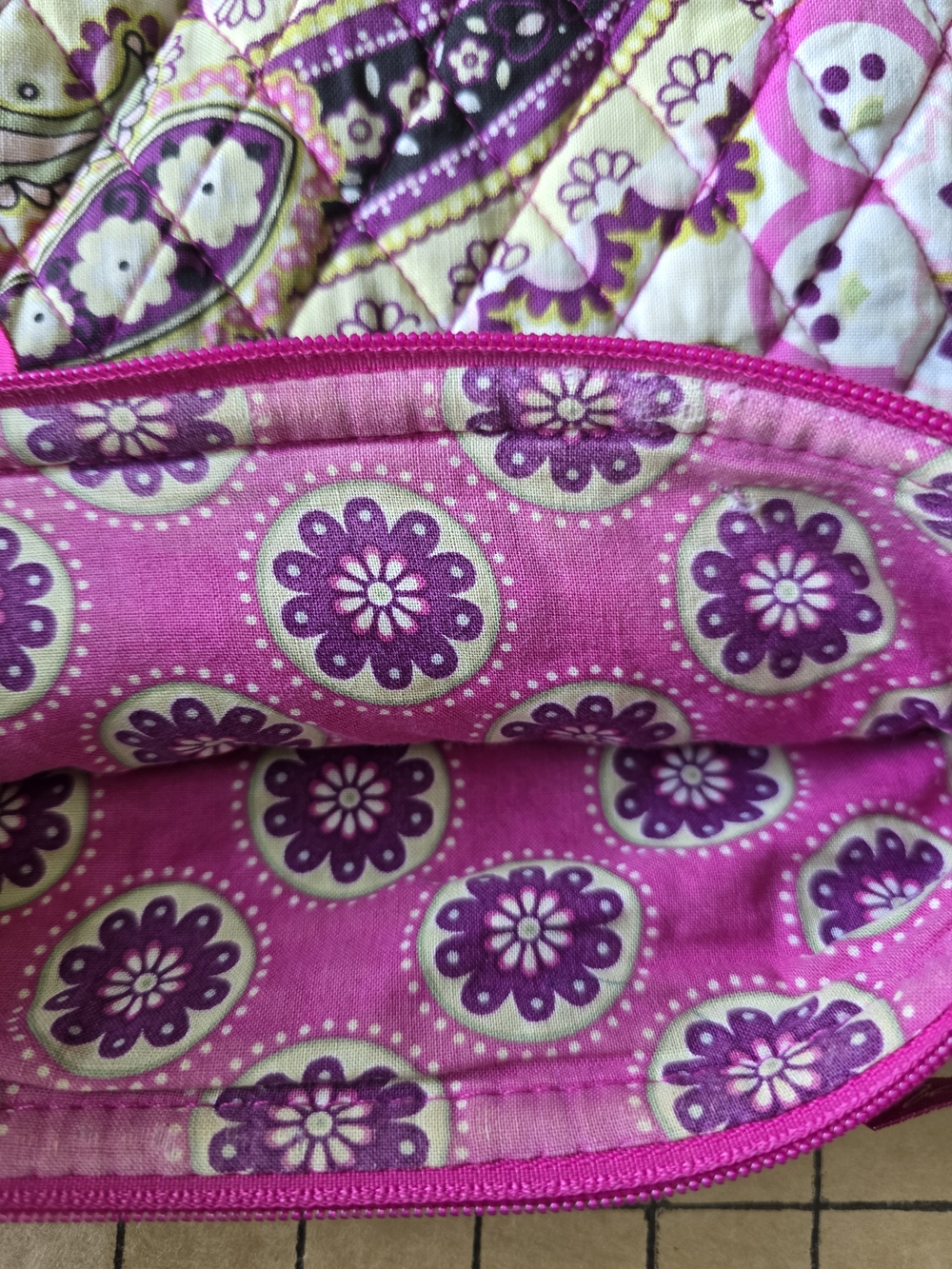 Vera Bradley Classic Hipster Crossbody Bag in "Very Berry Paisley" (Retired) - Picture 11 of 16